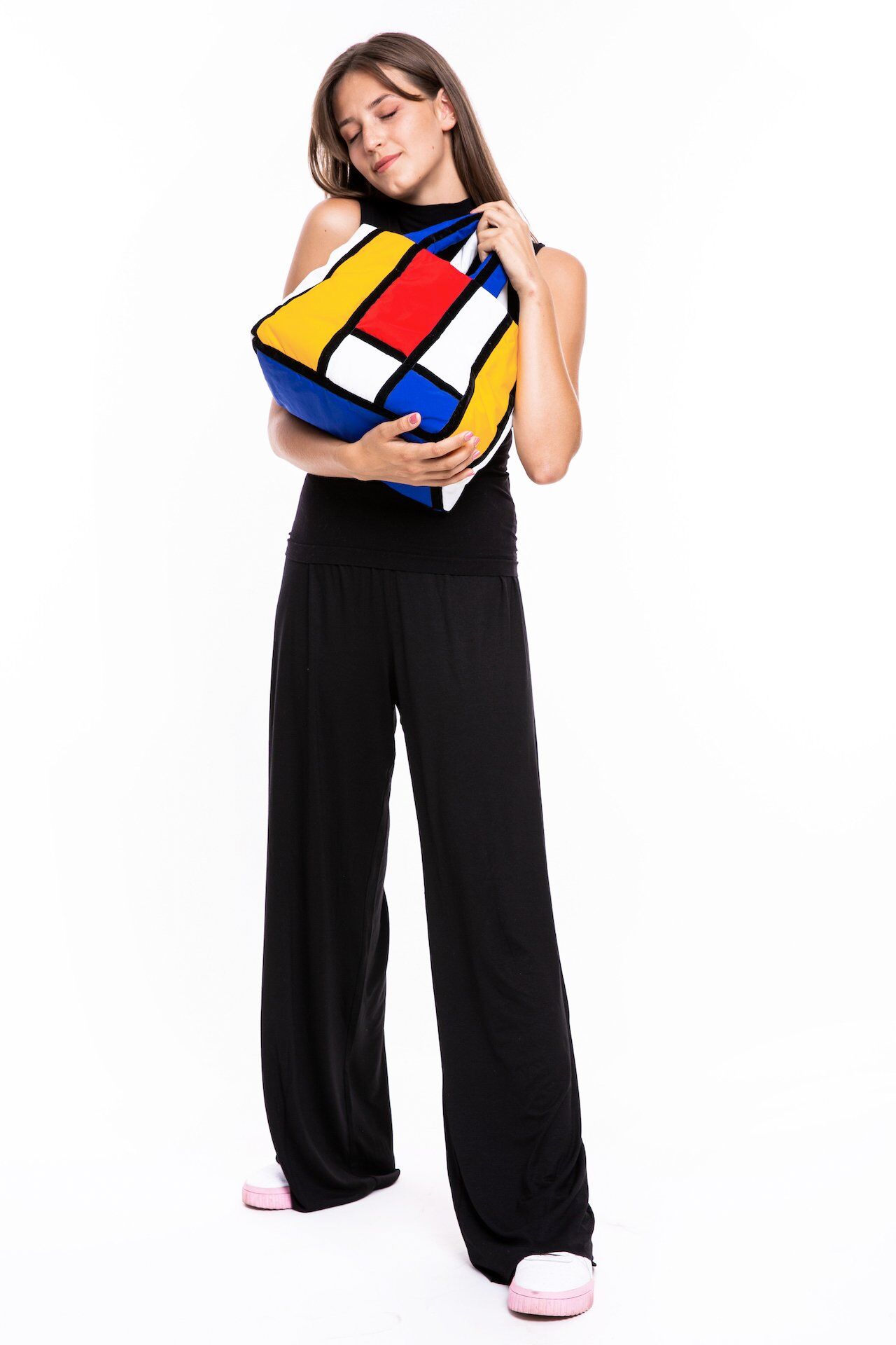 ClouredpyramidbyZoeatNeoGalateca2